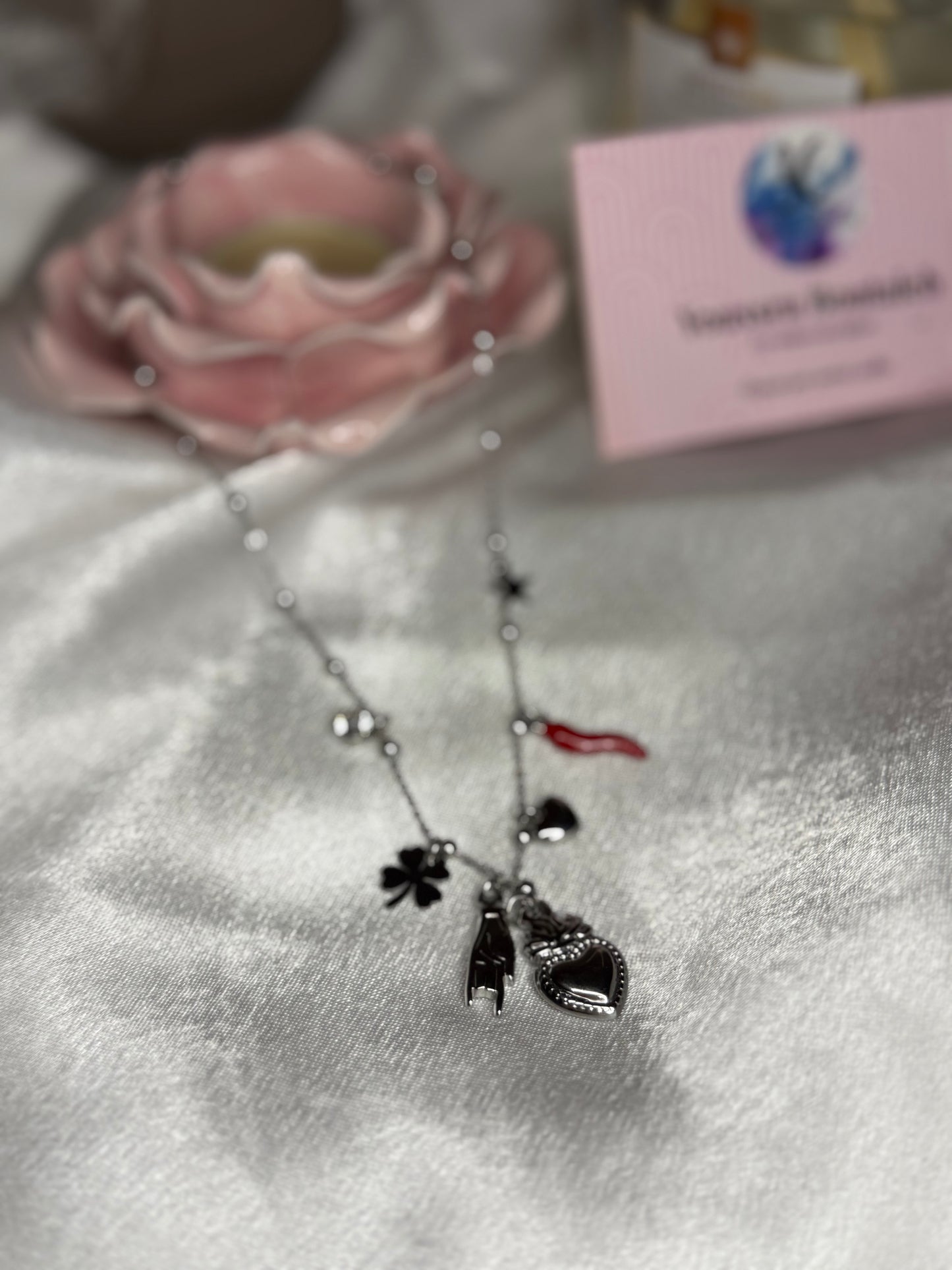 Collana luck