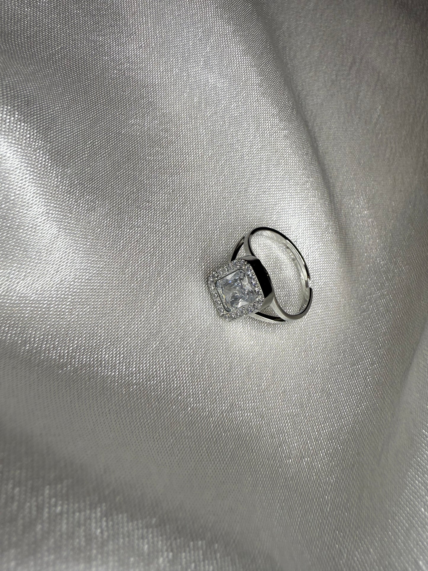 Anello Wiwi
